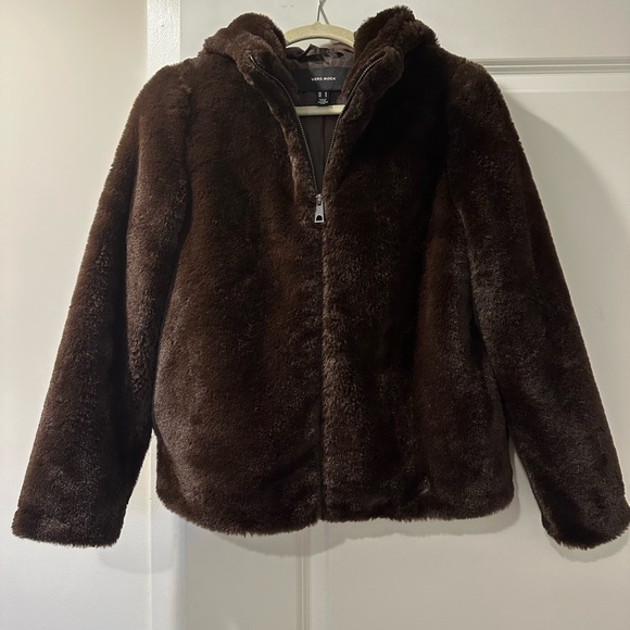 VERO MODA, Sui Hooded Faux Fur Jacket - Picture 13 of 14